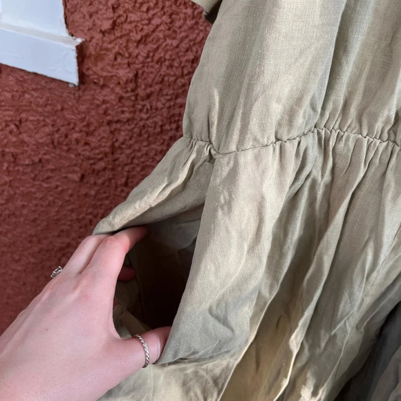 Express l NWT Linen-Blend Button Up Tie Waist Romper Elm Green Size Large - Picture 4 of 6